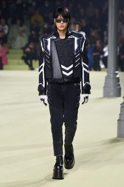 Look 81